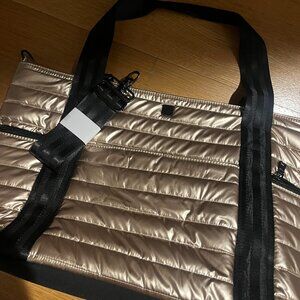 Think Royln Jetset Wingman Tote